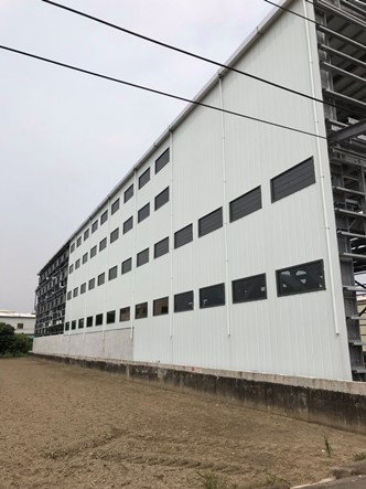 工程实绩06-食品制造厂-采用双层中空PVC塑钢浪板