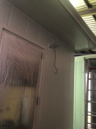 工程实绩07-海军货柜-采用双层中空PVC塑钢浪板