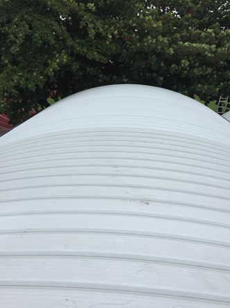 工程实绩08-国小弯弓施工-采用双层中空PVC塑钢浪板