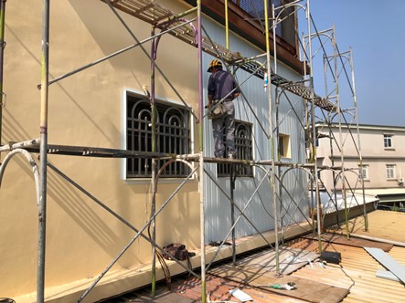 工程实绩11-壁癌处理-采用双层中空PVC塑钢浪板